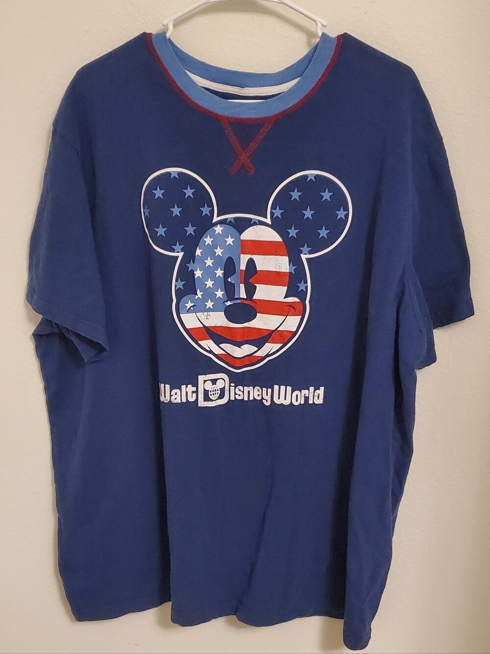 Disney Walt Disney World Blue Mickey USA Flag Short Sleeve Tee Size 2XL